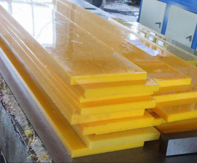 แผ่นโพลีเอทิลีนความหนาแน่นสูง