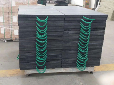 แผ่นรองเครน Outrigger