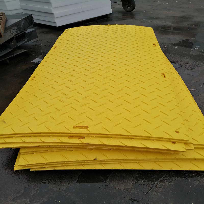 เสื่อป้องกันพื้นคอมโพสิตโพลีเมอร์ Polymer Composite Ground Protection Mats