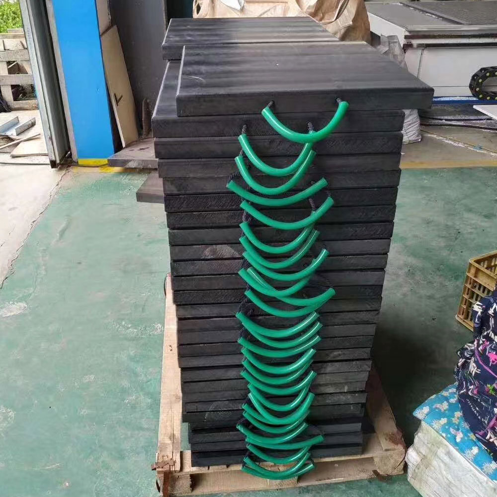 แผ่นรองขาสำหรับรถเครนแบบพลาสติก แผ่นรองขาสำหรับรถเครนแบบพลาสติก